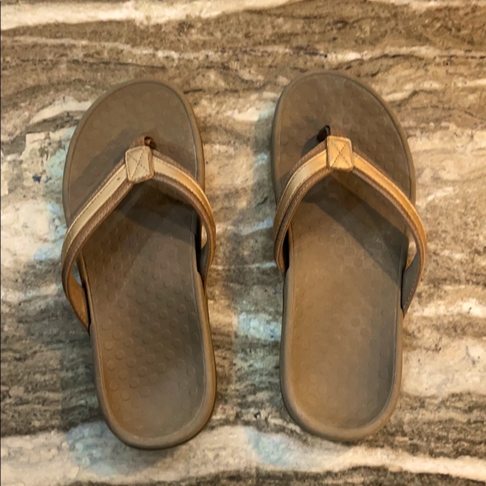 Vionic sandals
